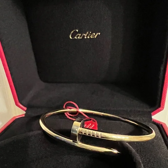 CARTIER JUSTE UN CLOU BRACELET, CLASSIC MODEL - Picture 2 of 5